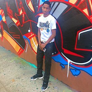 Meet your Posher, Larry